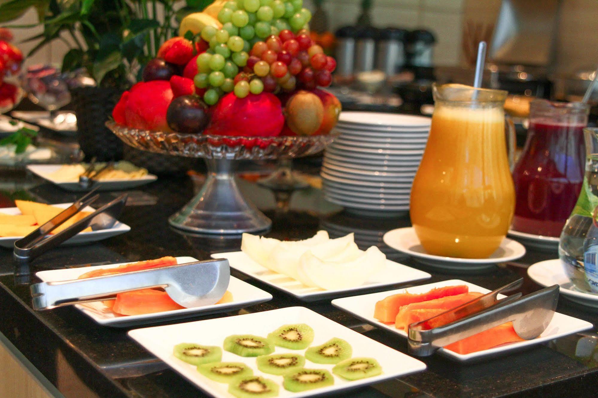 Gales Park Hotel دورادوس المظهر الخارجي الصورة